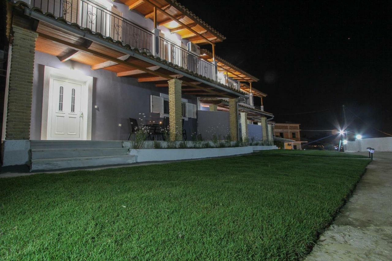 Seablue Houses Tragaki Buitenkant foto